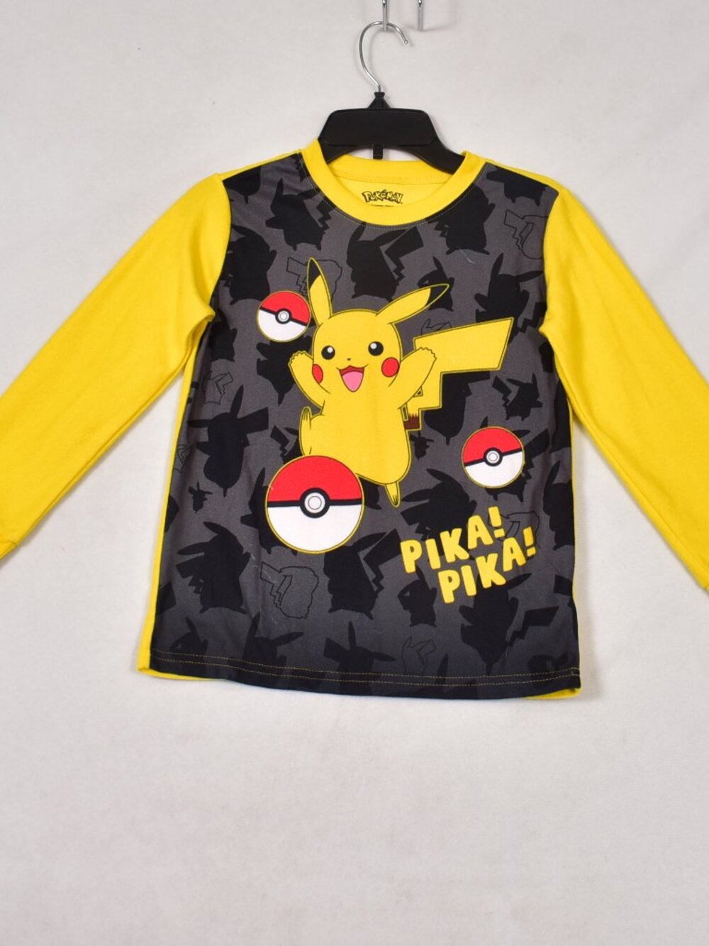 Pokemon Pajama Boy's Top Pikachu Long Sleeve Size 6/7